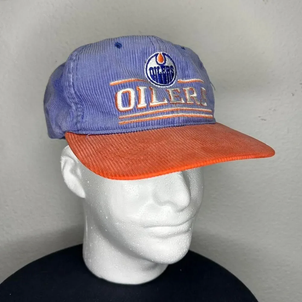 Vintage Corduroy Edmonton Oilers snapback